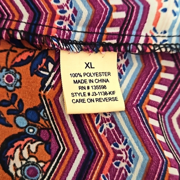 Liberty Love Boho Top - Picture 5 of 5